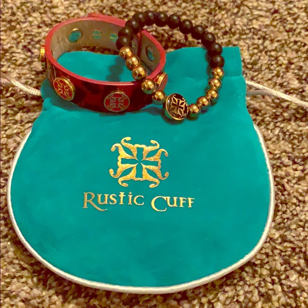 2 rustic Cuff bracelets ❤️🖤❤️🖤